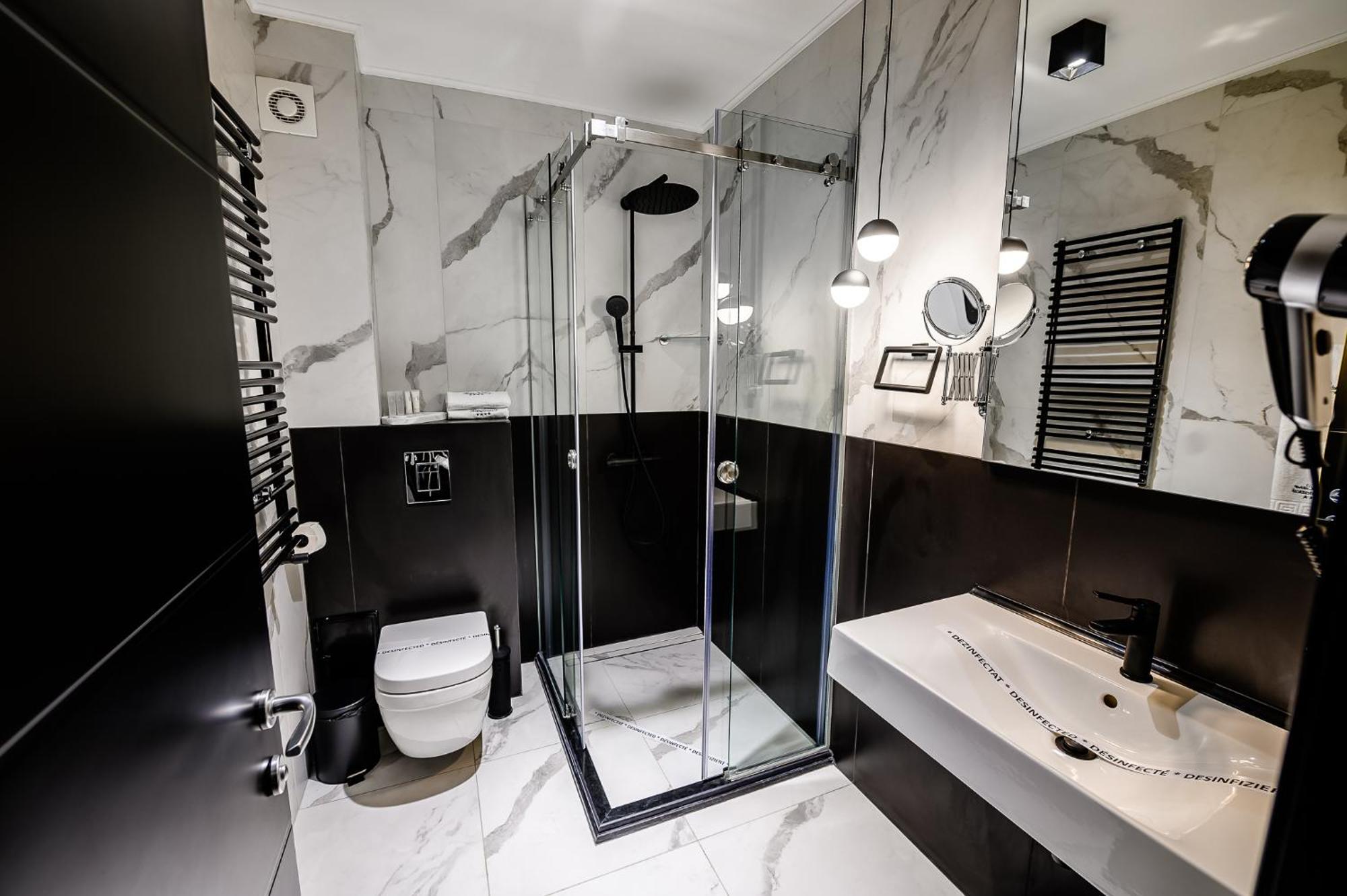 Complex Turistic Casa Romaneasca Călimăneşti Eksteriør billede
